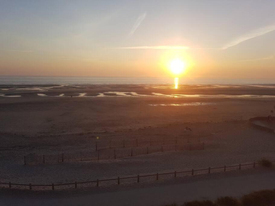 Fort Mahon Superbe Appartement Face Mer Exterior photo